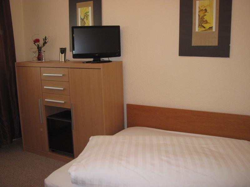 Dresdner Hoehe Dresden Quarto foto